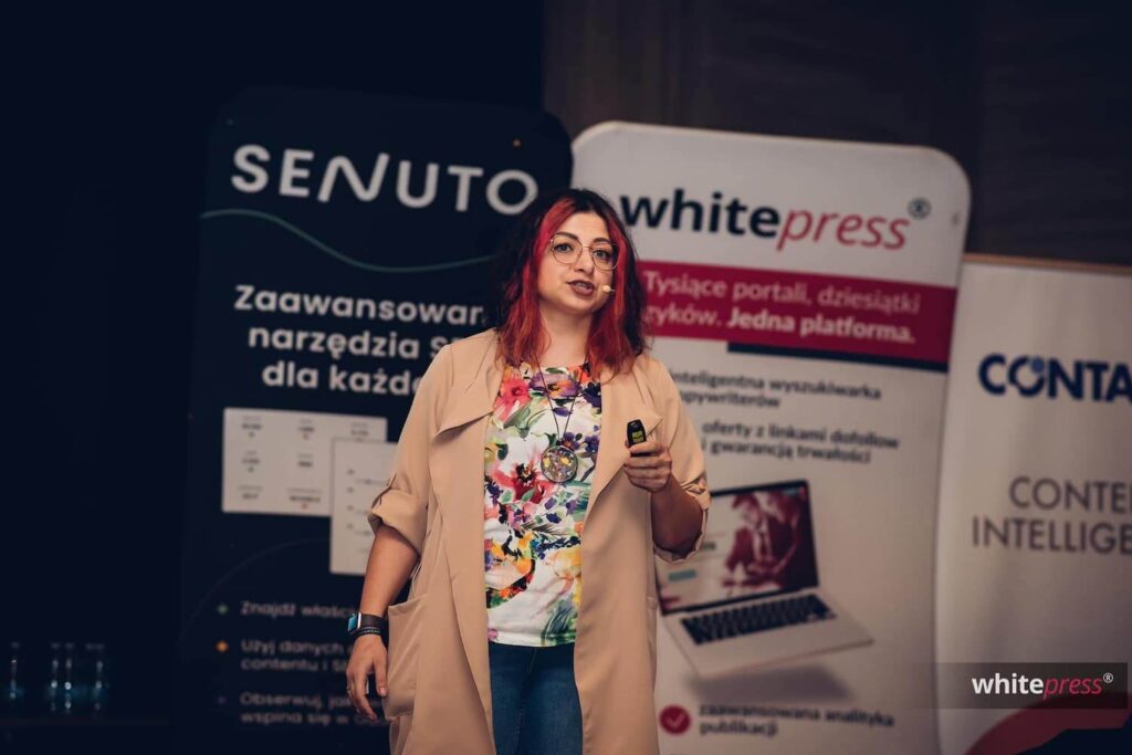 Wystąpienia publiczne o SEO: Ewelina Podrez-Siama na SEO&Content Camp